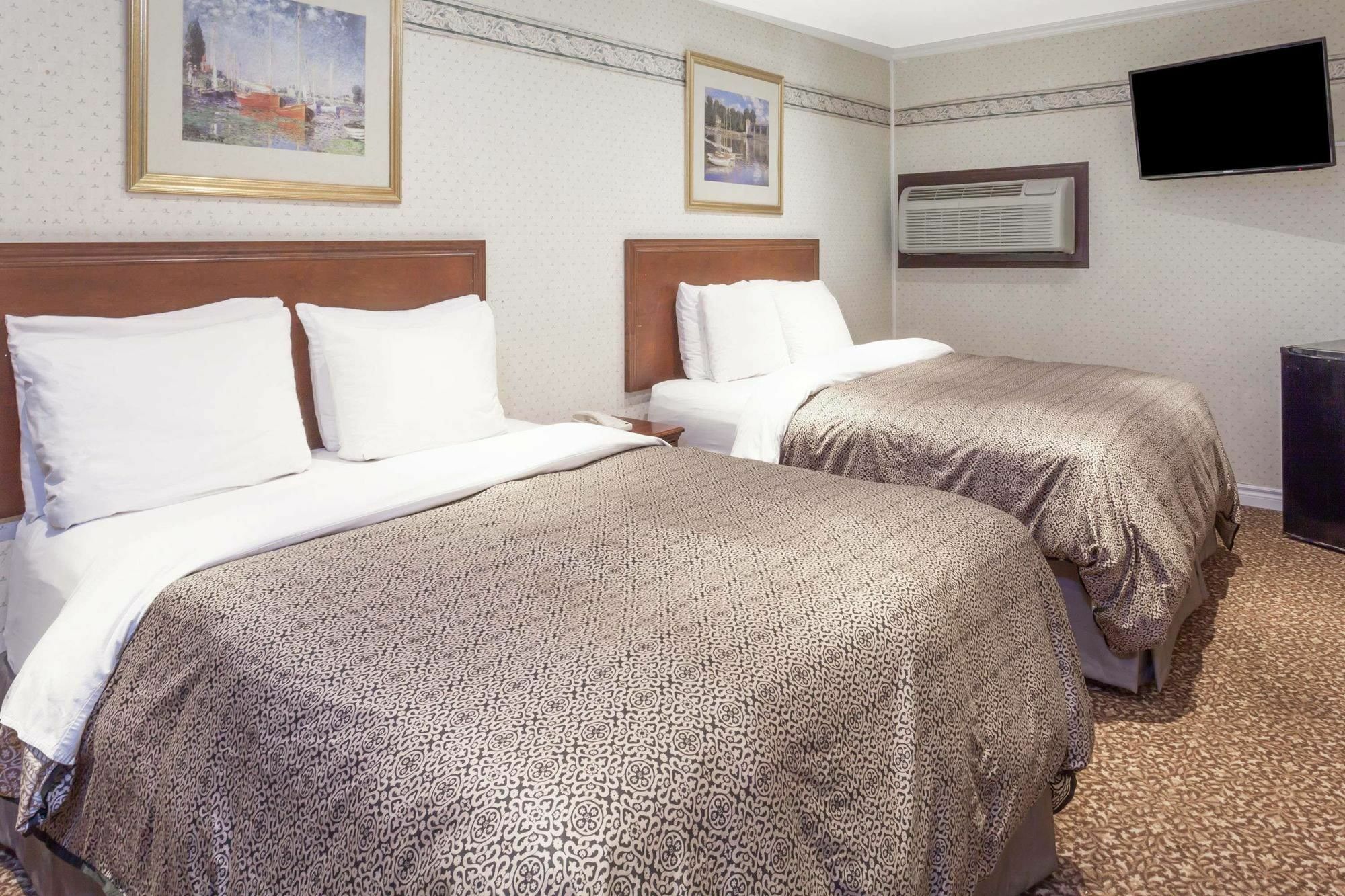 Knights Inn Kingston Luaran gambar